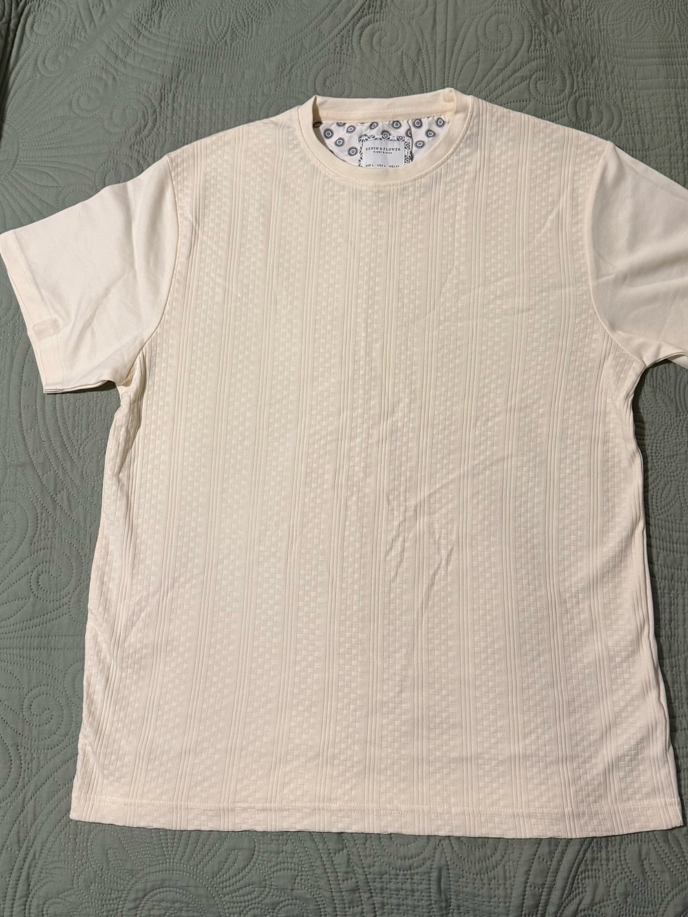 Denim & Flower Men's Off-White Textured Short Sleeve Tee